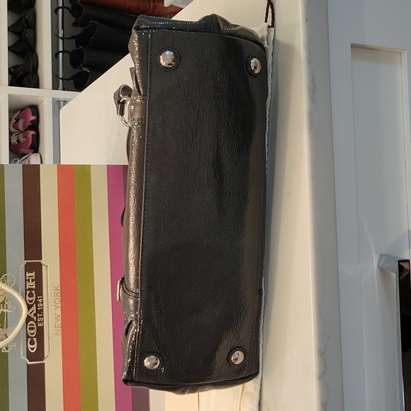 Coach purse - Picture 7 of 16